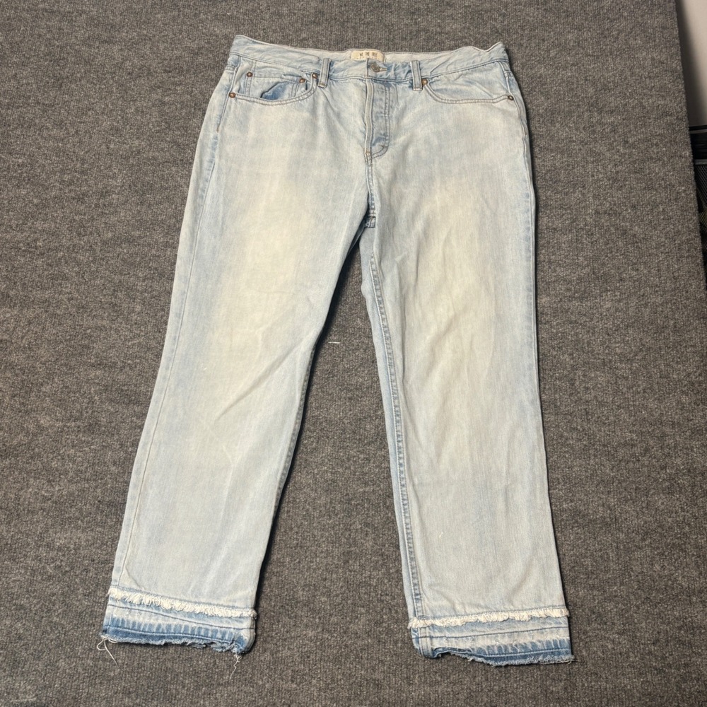 We The Free Jeans Womens 30 Light Wash Crvy Straight Leg Raw Hem OB839036
